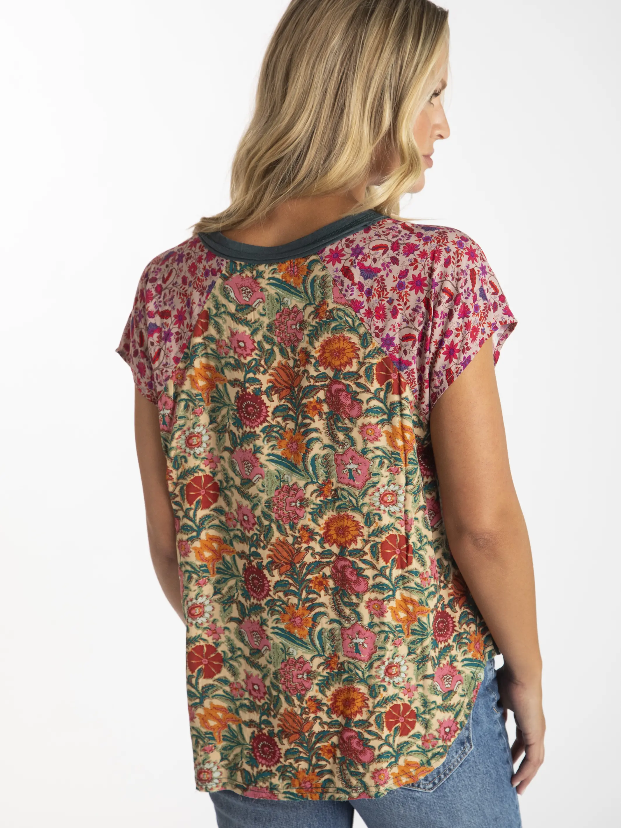Daphne Mixed Print Top - Tan Magenta Mixed Floral