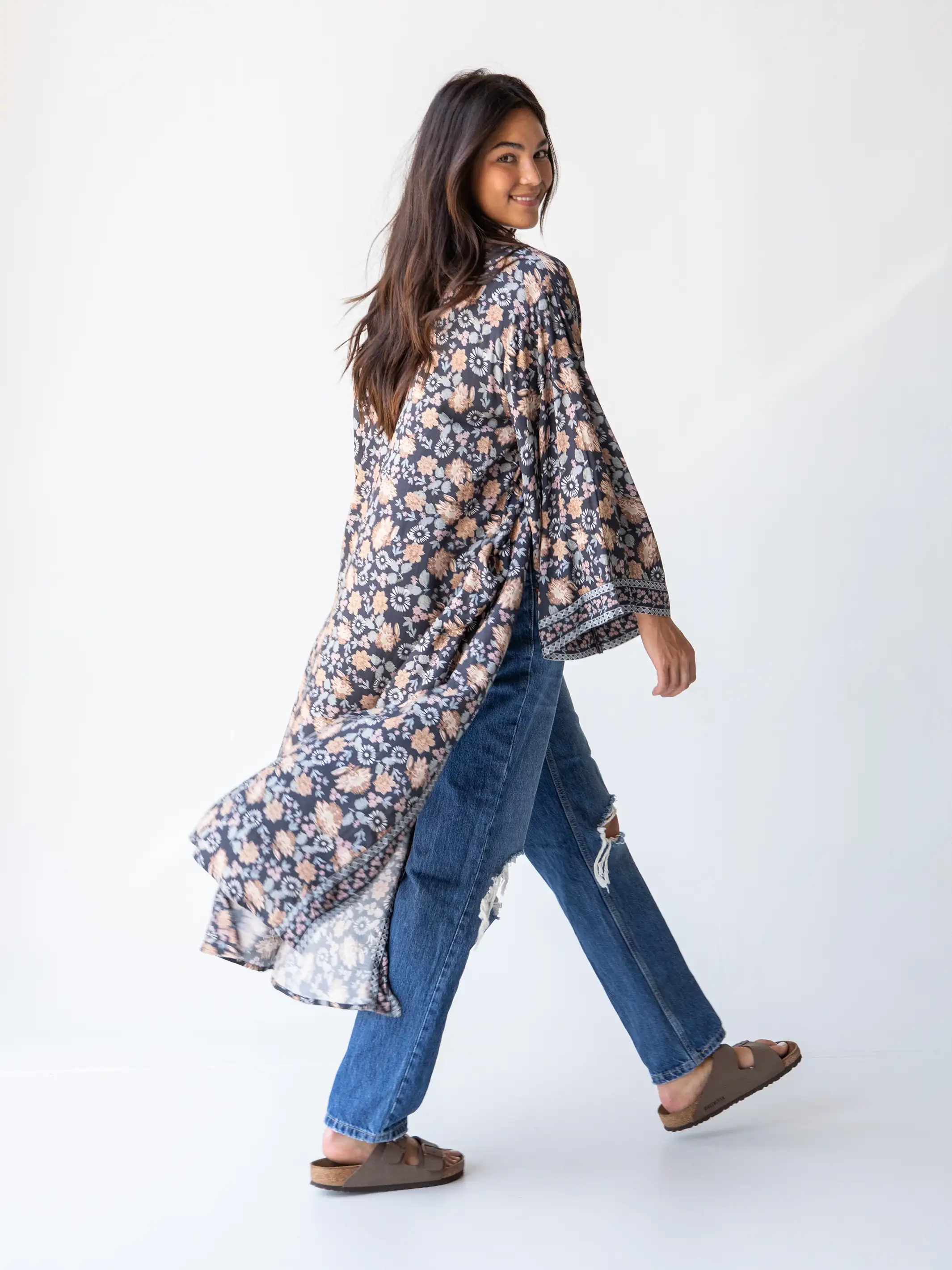 Camila Kimono - Charcoal Light Blue Floral