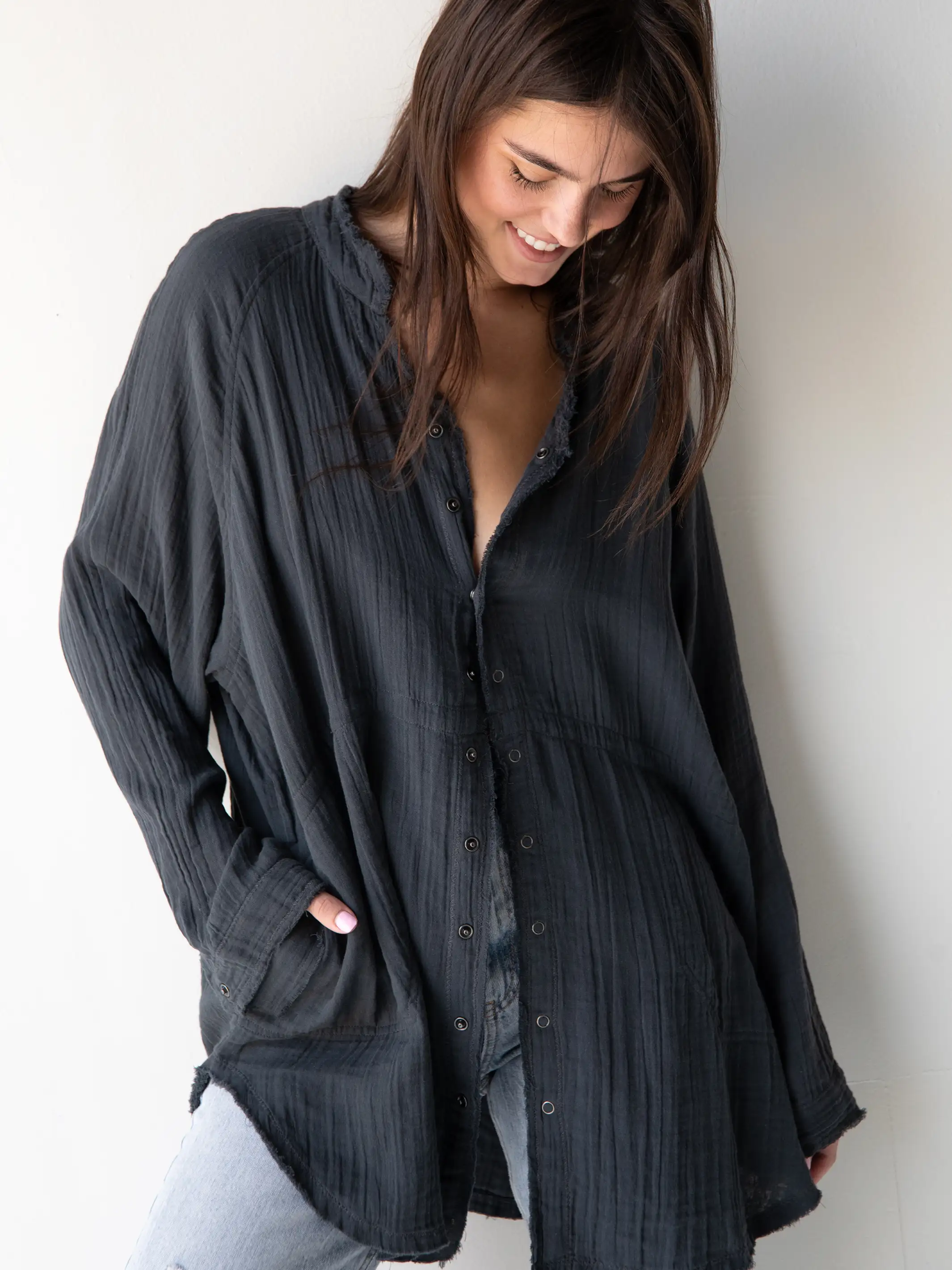 Laid Back Cotton Button Down Top - Charcoal